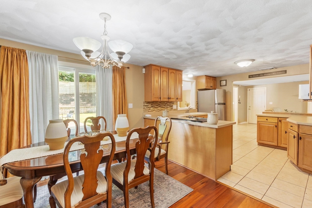 9 Brookbridge Road Peabody, MA 01960 - Photo 9 of 42