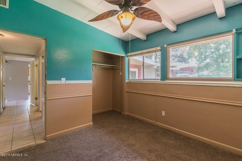 1905 Banbury Road Jacksonville, FL 32211 - Photo 16 of 25 DSC06845-4628138
