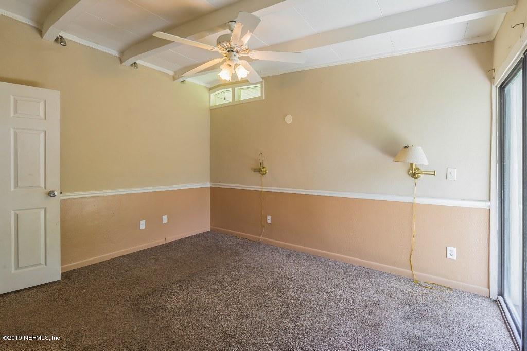 1905 Banbury Road Jacksonville, FL 32211 - Photo 17 of 25 DSC06848-4628140