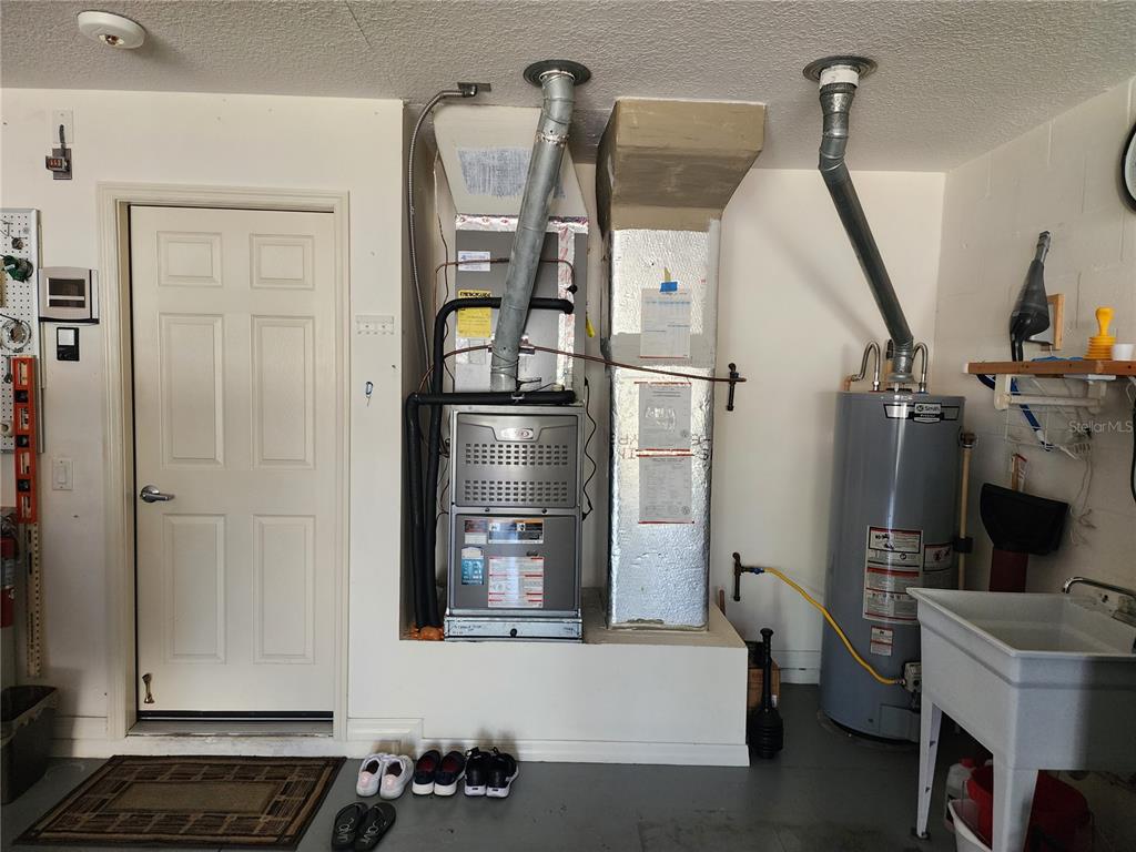 1715 Southwest 157th Place Road Ocala, FL 34473 - Photo 28 of 41