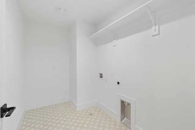 $2,600 | 8922 Lowell Street, Rowlett, TX 75089