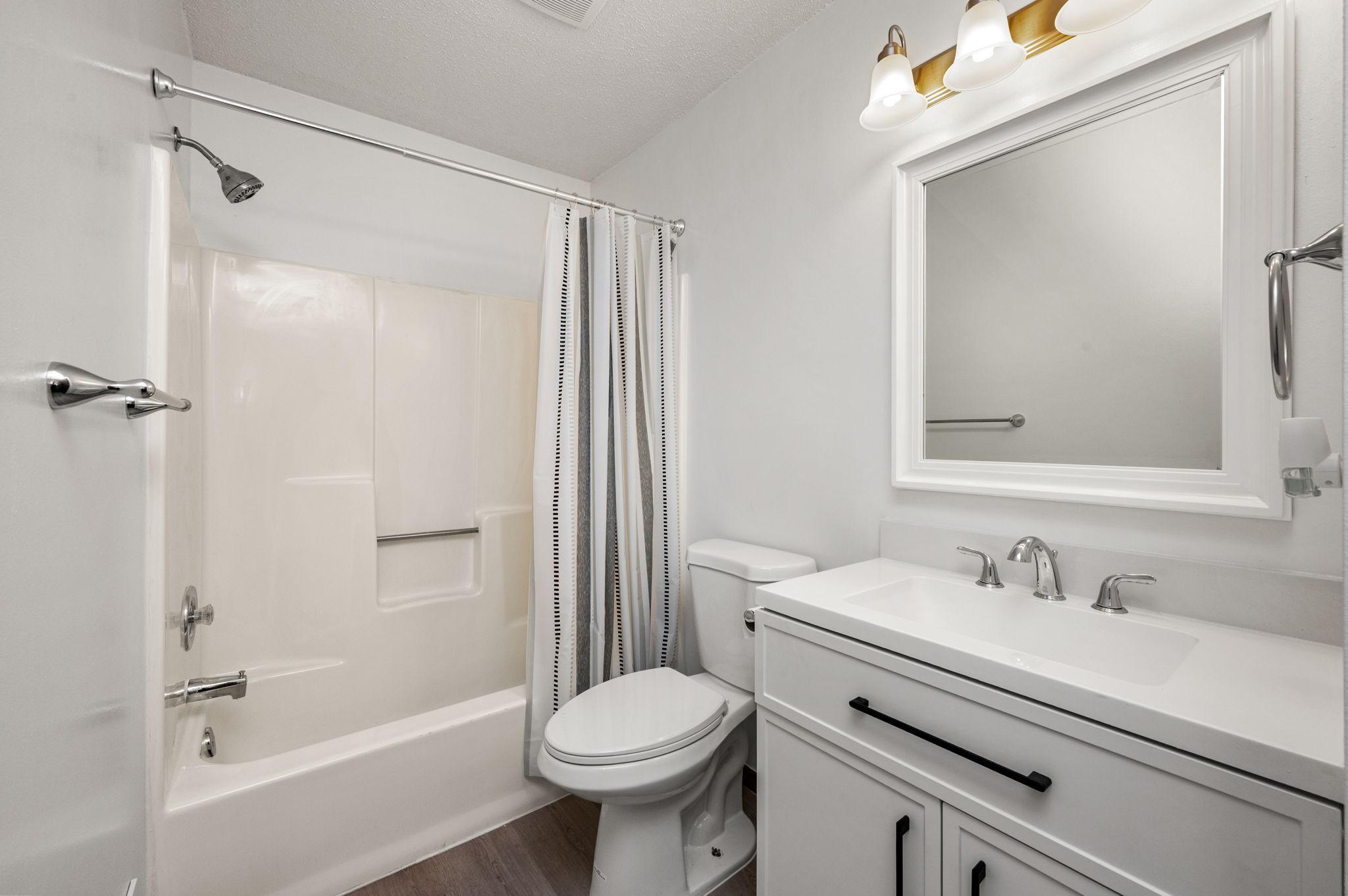 9805 Palm Street Northwest, Unit 201 Coon Rapids, MN 55433 - Photo 7 of 14