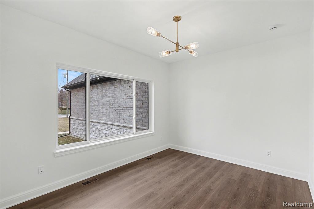 55420 Jewell Road Utica, MI 48315 - Photo 5 of 43 Gallery Image 5