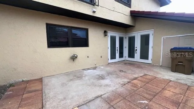 a view of an entrance to house