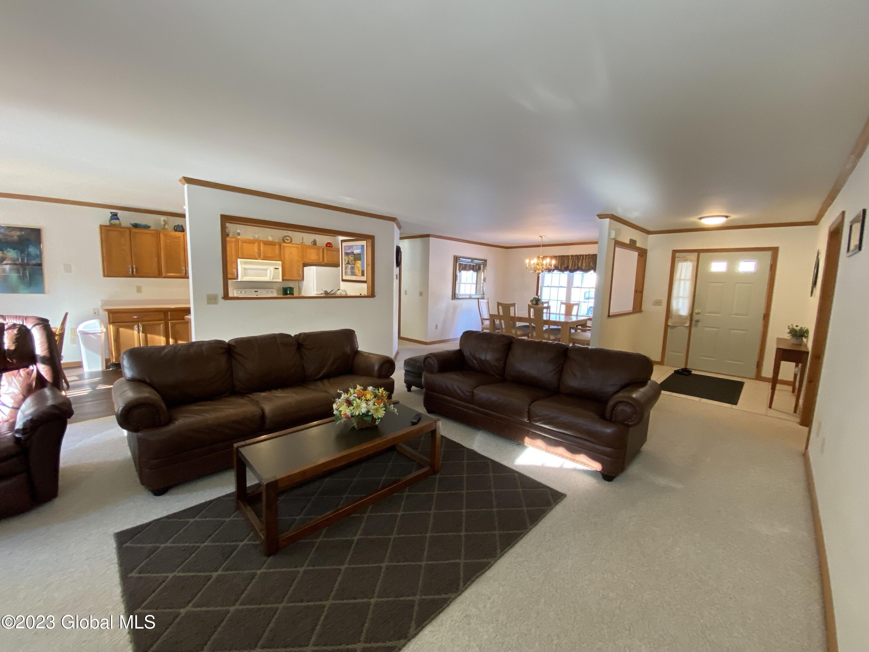 12 Willow Road Queensbury, NY 12804 - Photo 14 of 50 So5ZUokfRl+RadHEjMwTdQ