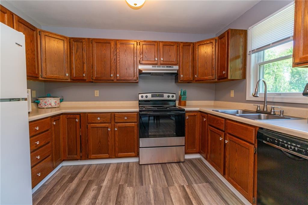 290 Blackstone Road Leechburg, PA 15656 - Photo 6 of 38