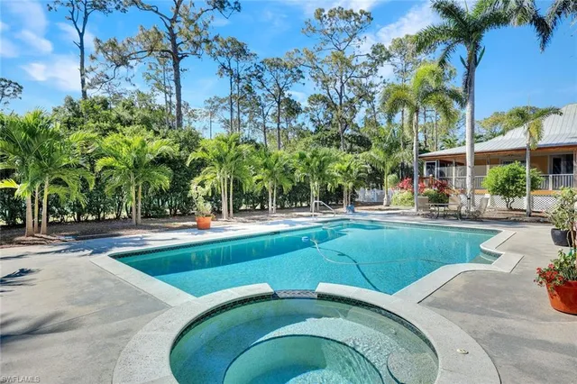 $3,299,999 | 5660 English Oaks Lane, Naples, FL 34119