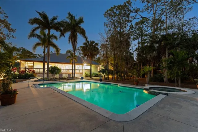 $3,299,999 | 5660 English Oaks Lane, Naples, FL 34119