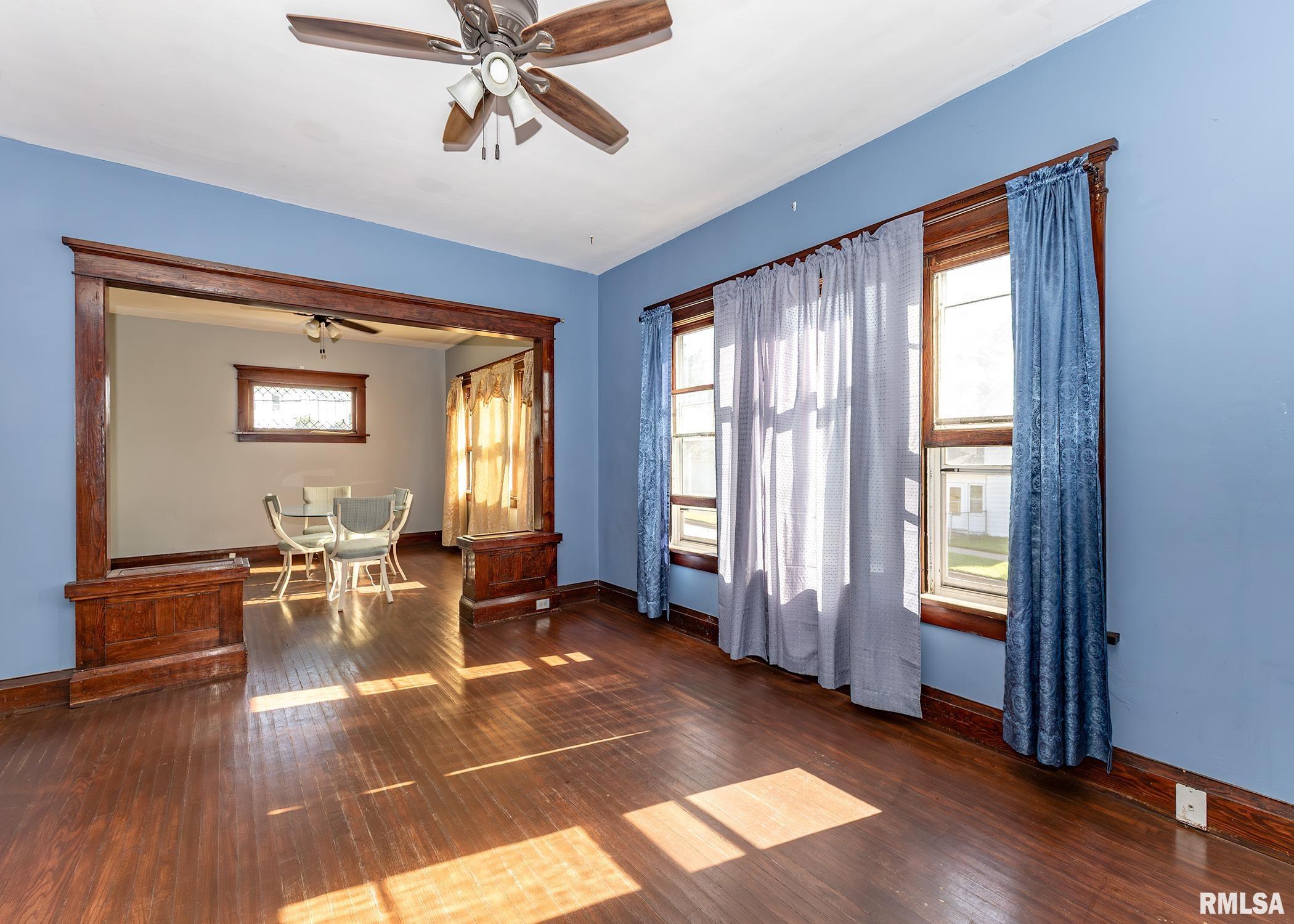 802 12th Avenue South Clinton, IA 52732 - Photo 4 of 25