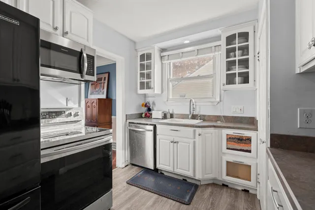 $239,000 | 2612 Grindley Park Street, Dearborn, MI 48124