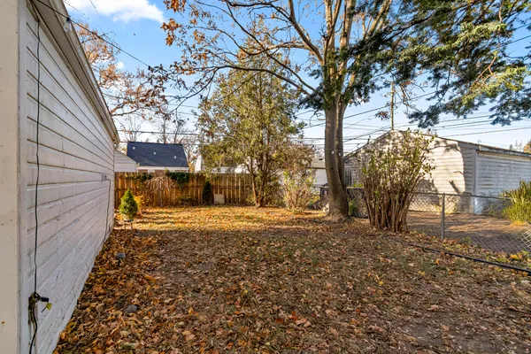 $229,000 | 2612 Grindley Park Street, Dearborn, MI 48124