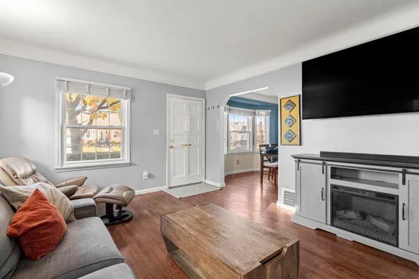 $229,000 | 2612 Grindley Park Street, Dearborn, MI 48124