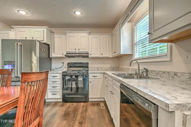 $239,000 | 19009 Rich Valley Road, Abingdon, VA 24210