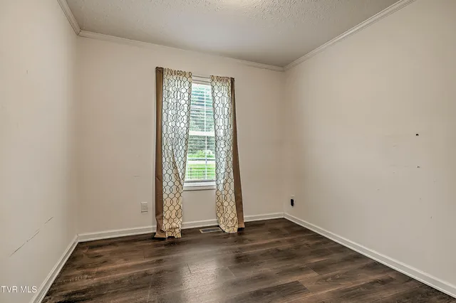 $239,000 | 19009 Rich Valley Road, Abingdon, VA 24210