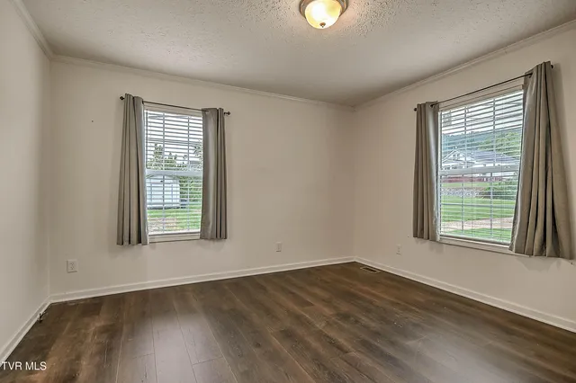 $239,000 | 19009 Rich Valley Road, Abingdon, VA 24210