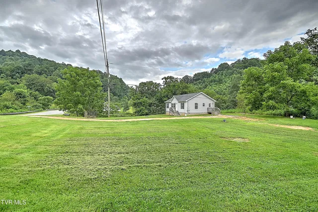 $239,000 | 19009 Rich Valley Road, Abingdon, VA 24210