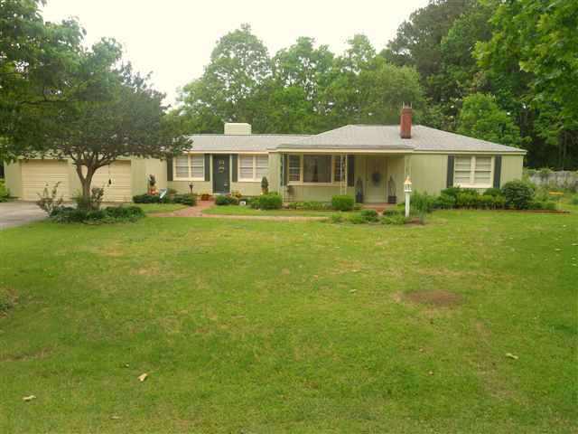 142 Midway Street Georgetown, SC 29440 - Photo 1 of 11 Gallery Image 1