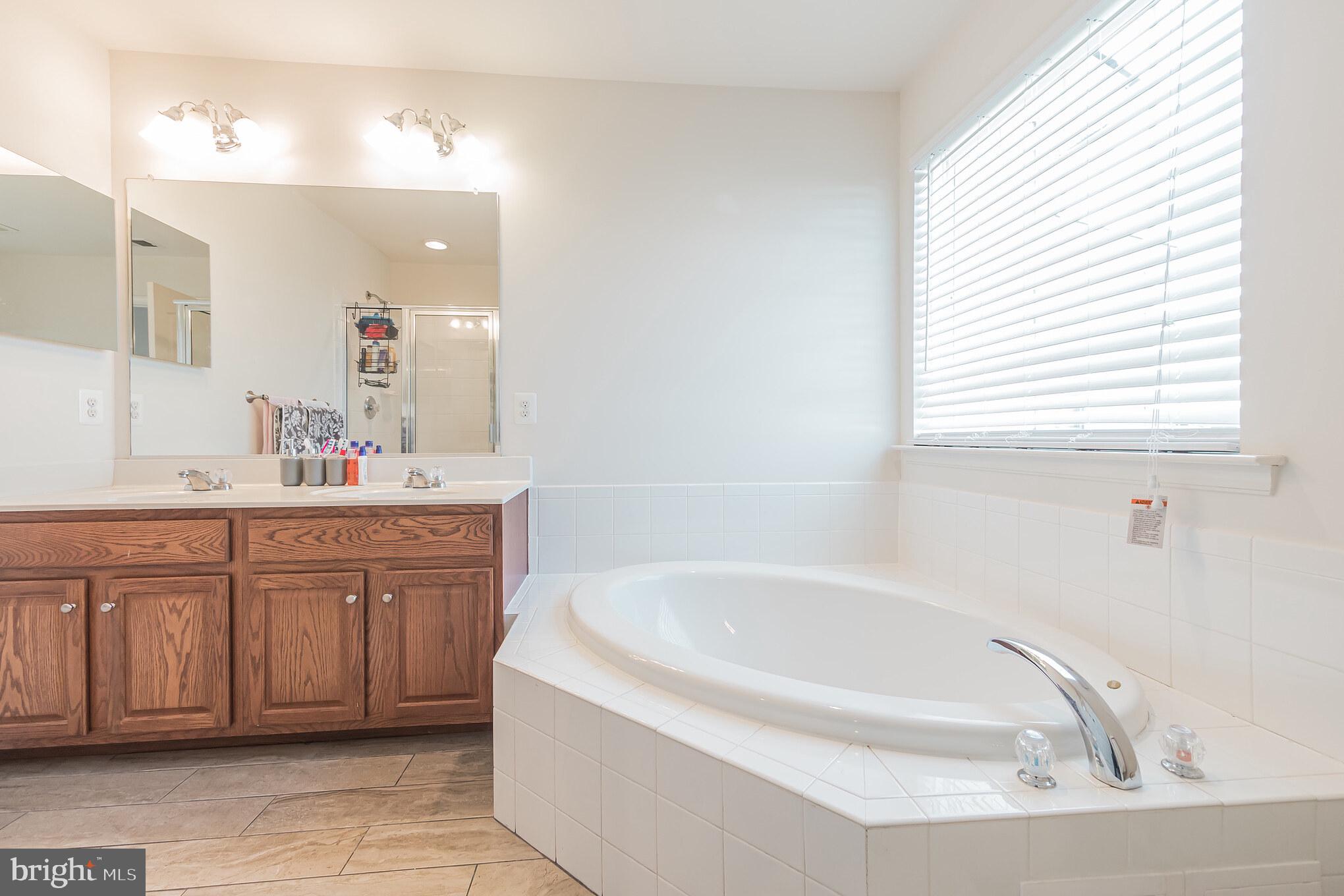 12960 Yellow Jacket Road Hagerstown, MD 21740 - Photo 24 of 30 Master bathroom