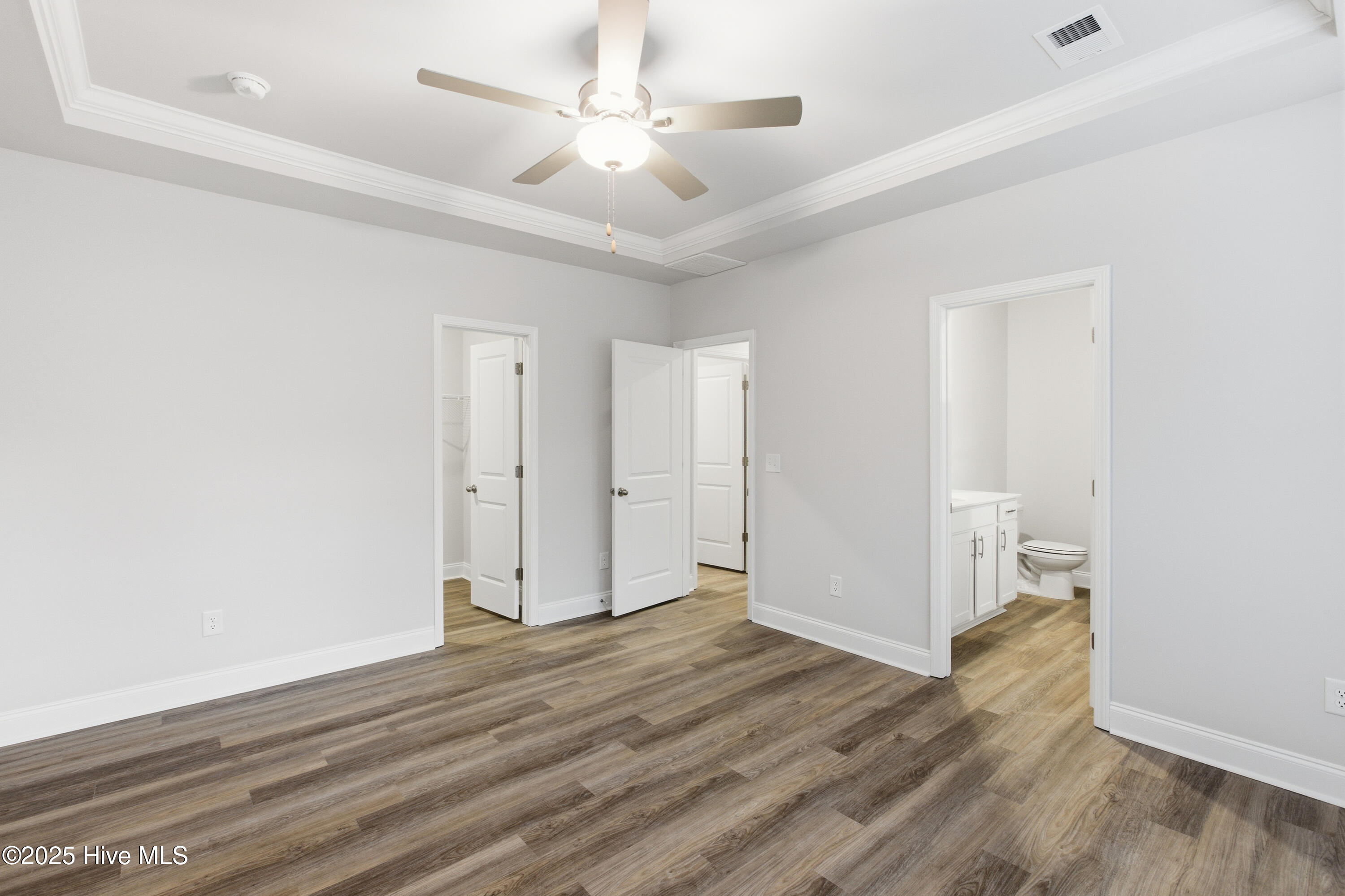 218 Chateau Drive New Bern, NC 28560 - Photo 11 of 58 218 Chateau Drive-10