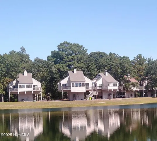 $339,990 | 218 Chateau Drive, New Bern, NC 28560