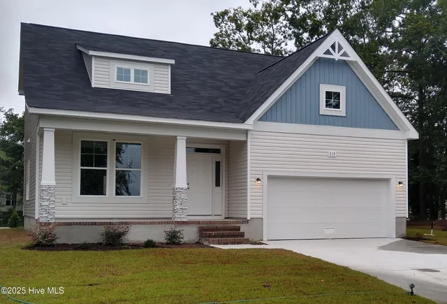 $339,990 | 218 Chateau Drive, New Bern, NC 28560