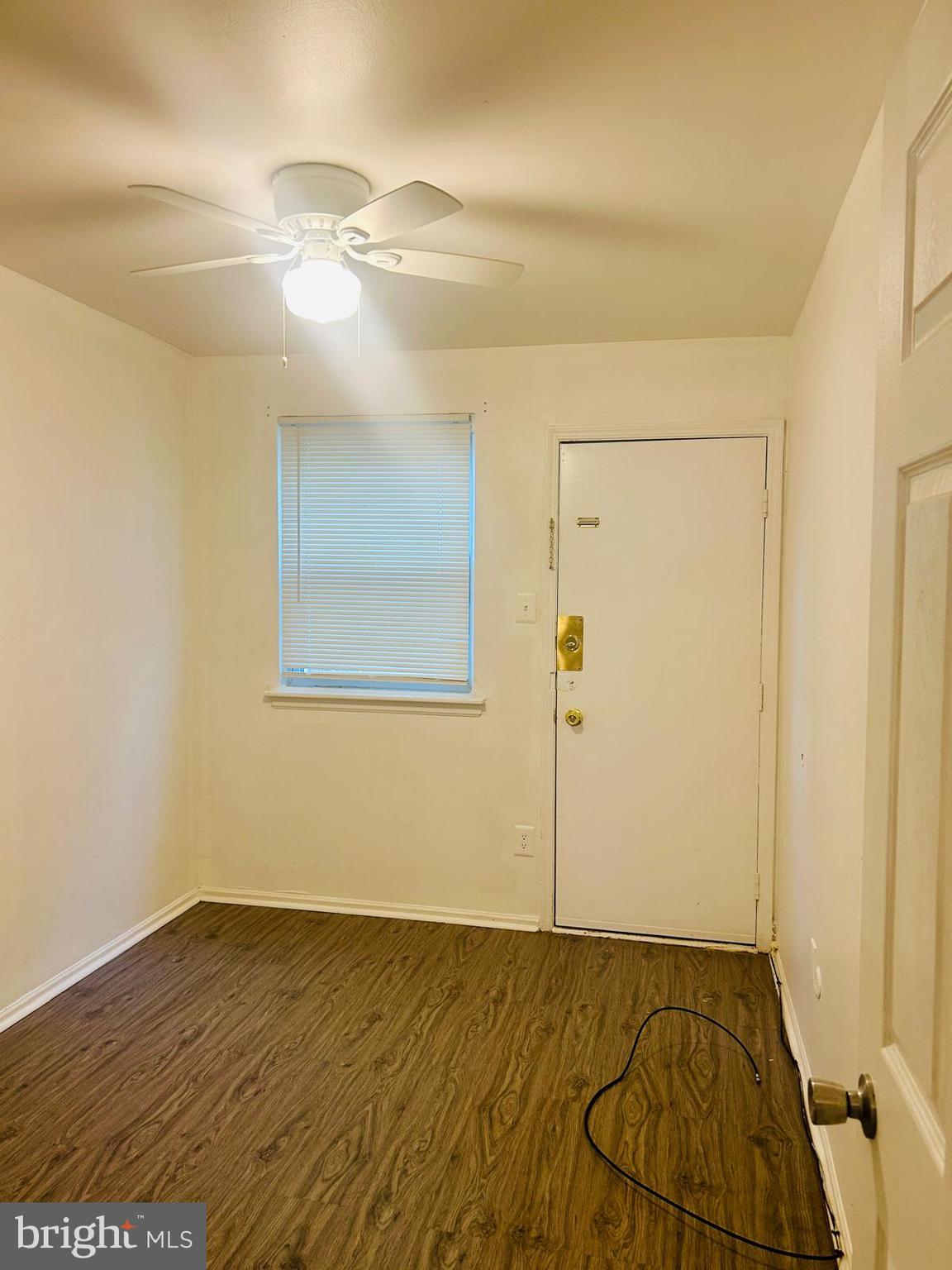 9455 Fairgreen Lane Philadelphia, PA 19114 - Photo 6 of 10 a view of an empty room