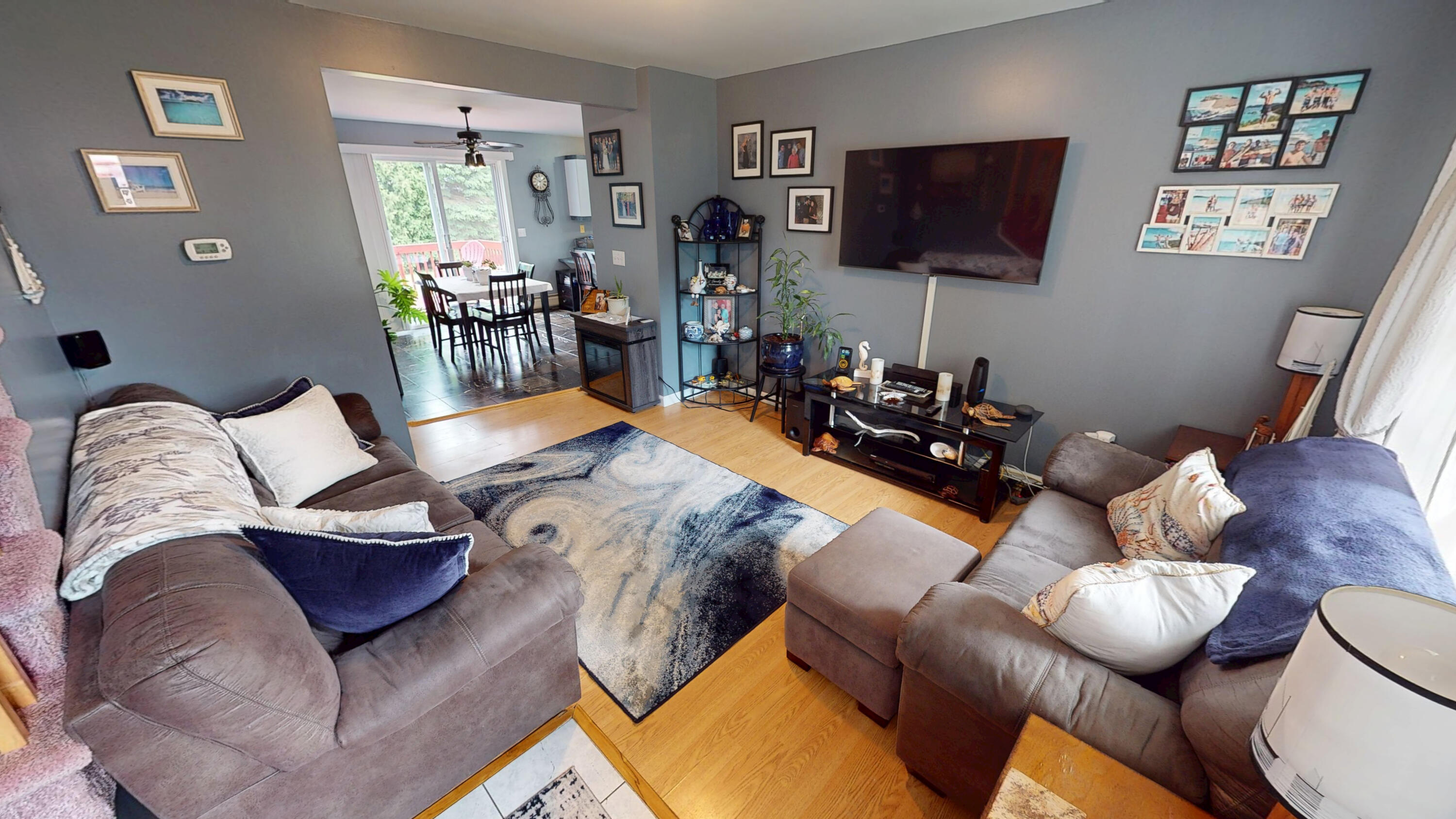 21 Bell Road Plattsburgh, NY 12901 - Photo 3 of 28 Living Room