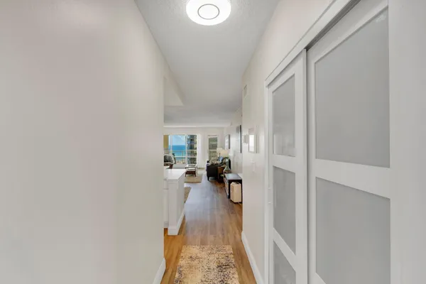 $449,000 | 750 North Ocean Boulevard, Unit 1105, Pompano Beach, FL 33062