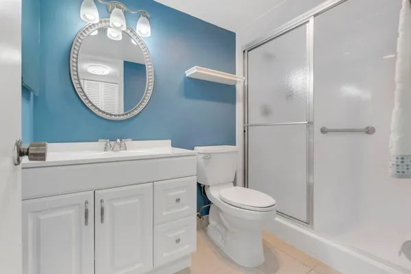 $449,000 | 750 North Ocean Boulevard, Unit 1105, Pompano Beach, FL 33062