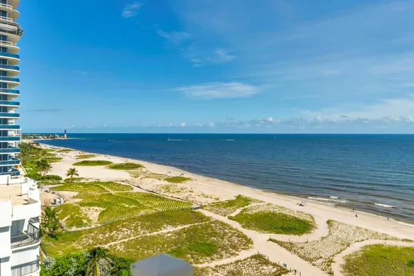 $449,000 | 750 North Ocean Boulevard, Unit 1105, Pompano Beach, FL 33062