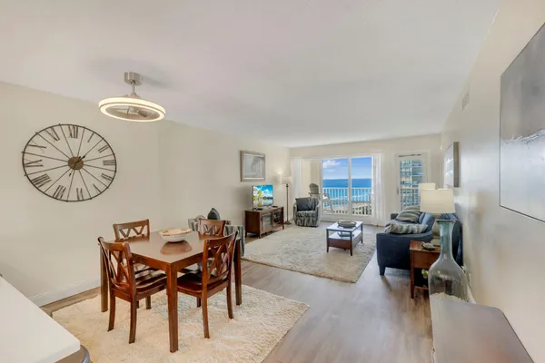 $449,000 | 750 North Ocean Boulevard, Unit 1105, Pompano Beach, FL 33062