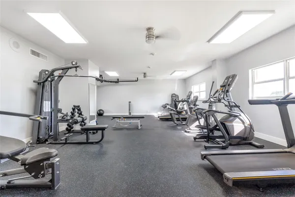$449,000 | 750 North Ocean Boulevard, Unit 1105, Pompano Beach, FL 33062