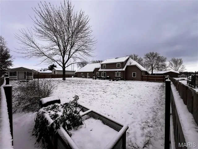 $330,000 | 1011 A Street, Germantown, IL 62245