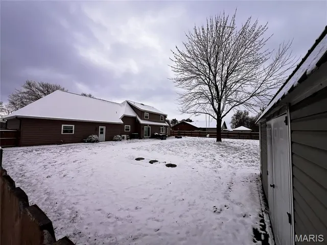 $330,000 | 1011 A Street, Germantown, IL 62245