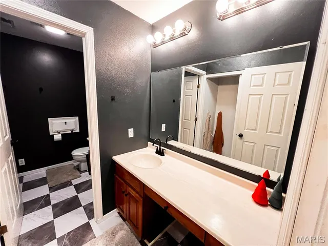 $330,000 | 1011 A Street, Germantown, IL 62245