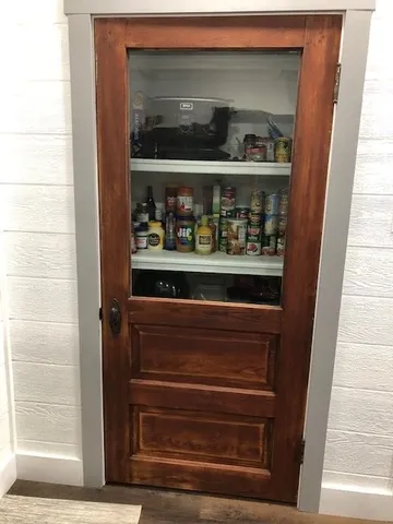 $595,000 | 933 East Quarry Road, London, TX 76854