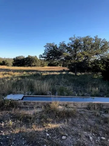 $595,000 | 933 East Quarry Road, London, TX 76854