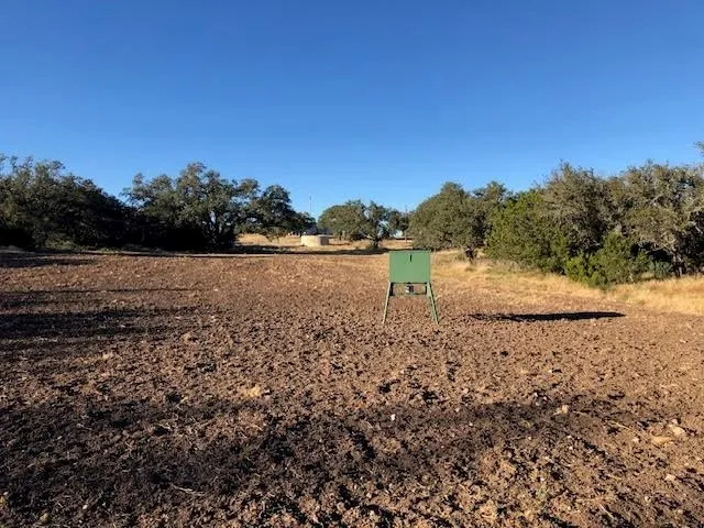 $595,000 | 933 East Quarry Road, London, TX 76854