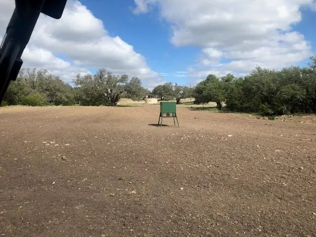 $595,000 | 933 East Quarry Road, London, TX 76854