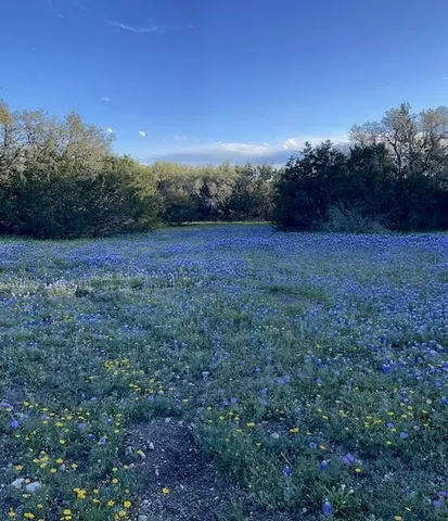 $595,000 | 933 East Quarry Road, London, TX 76854