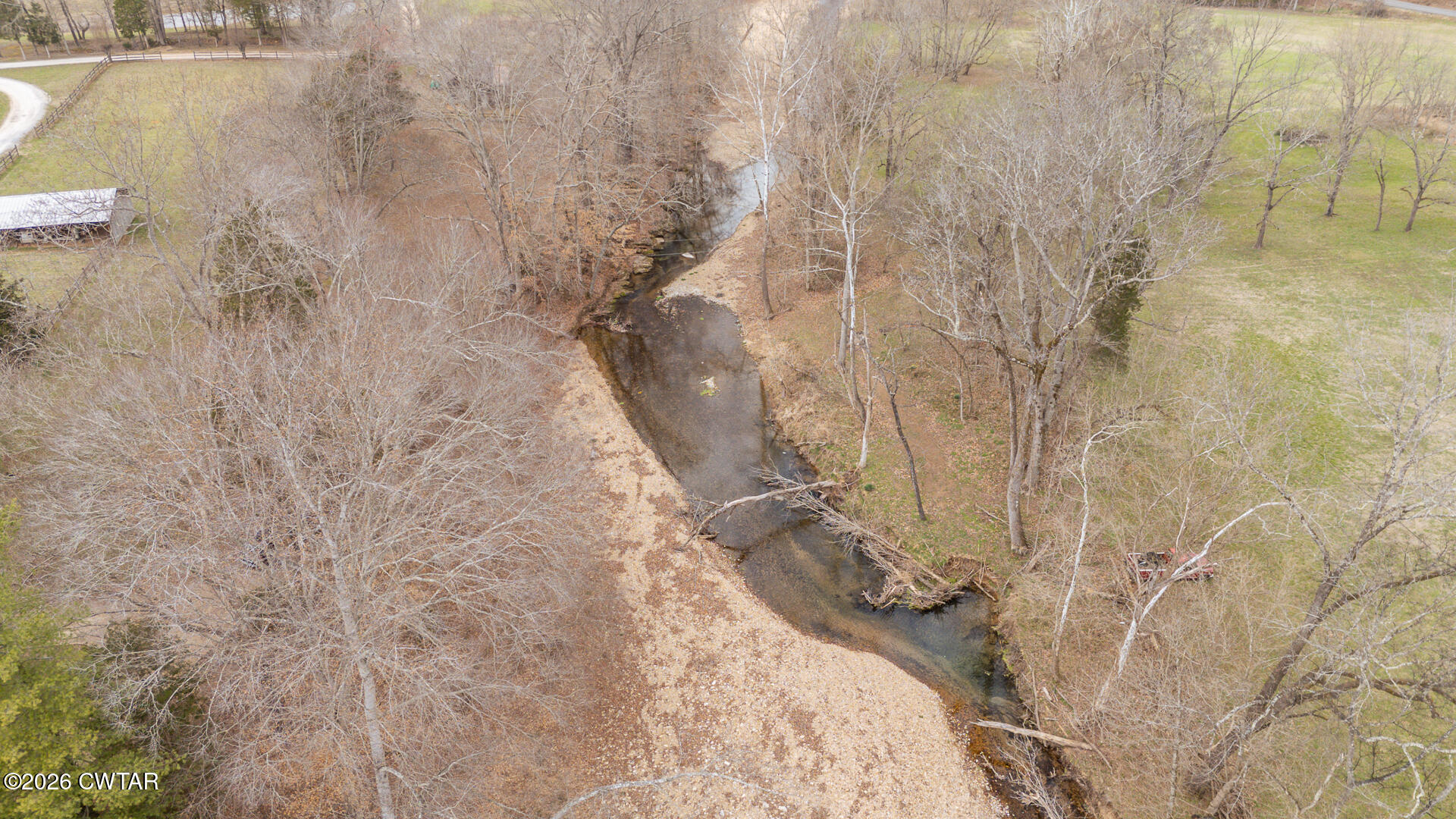 428 Gwin Cemetery Road Waverly, TN 37185 - Photo 45 of 50 a bath tub sitting in a bathroom