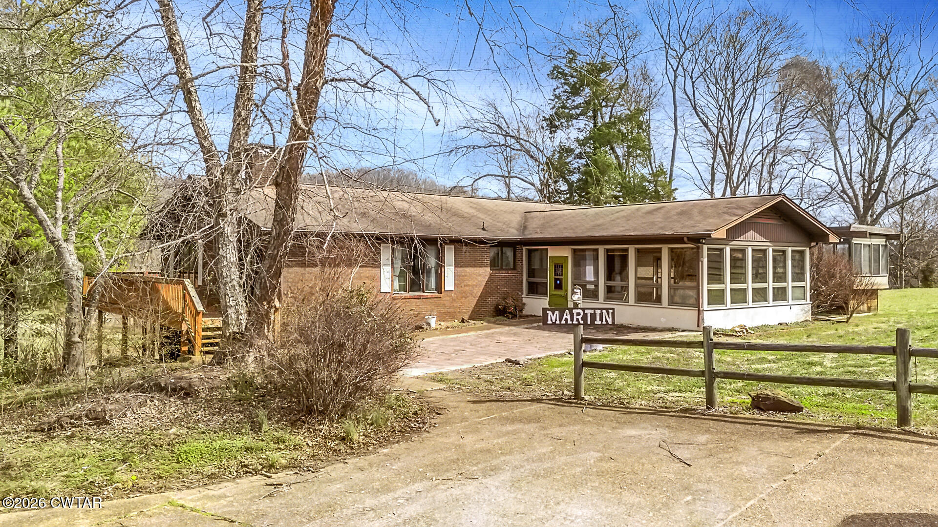 428 Gwin Cemetery Road Waverly, TN 37185 - Photo 5 of 50 a view of a house with a yard
