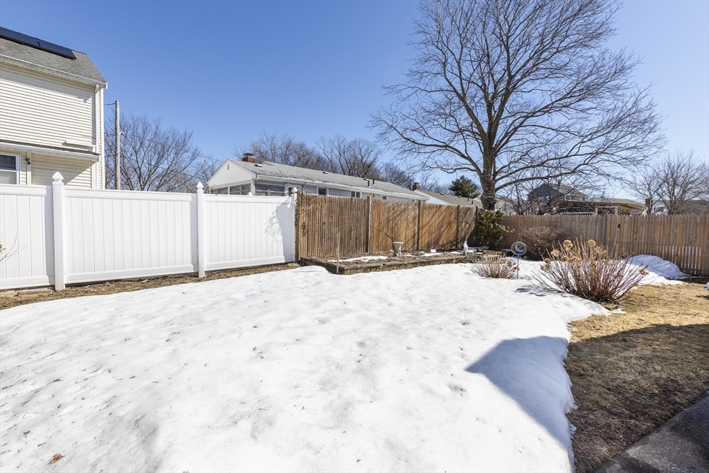 15 Francis Road Salem, MA 01970 - Photo 29 of 36