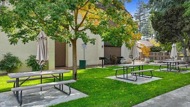 $175,000 | 3701 Colonial Drive, Unit 23, Modesto, CA 95356