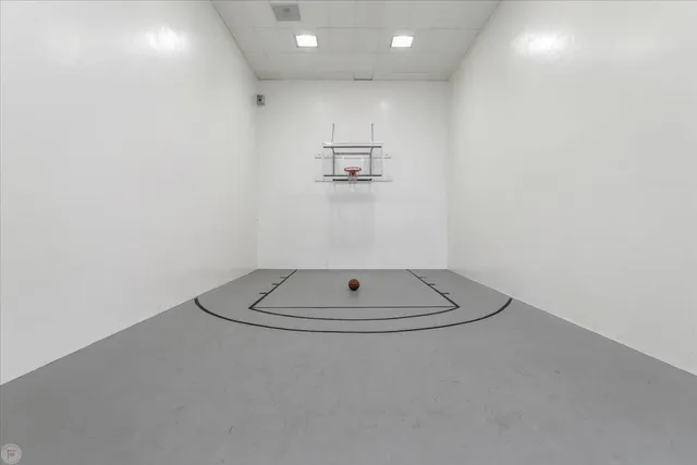 $175,000 | 3701 Colonial Drive, Unit 23, Modesto, CA 95356