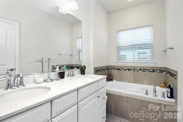 $4,100 | 1518 Kee Court, Charlotte, NC 28203