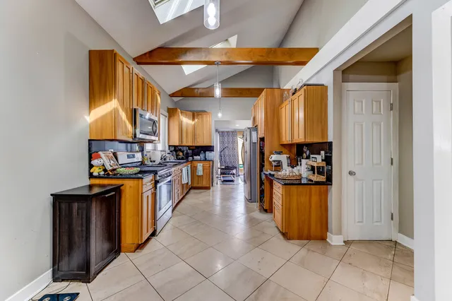 $443,000 | 7408 West Addison Street, Chicago, IL 60634