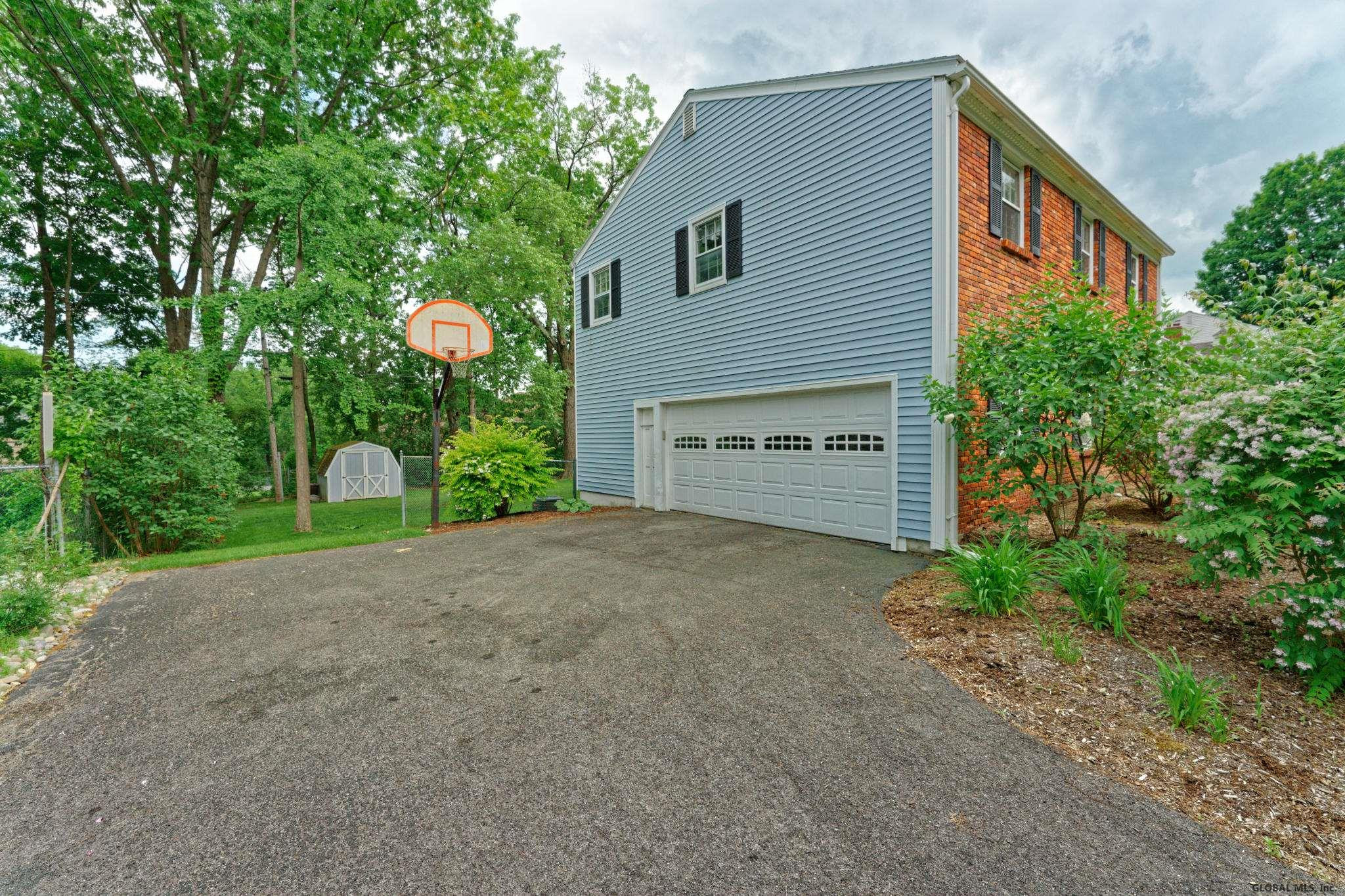 1346 Hawthorn Road Niskayuna, NY 12309 - Photo 51 of 60 Photo 51