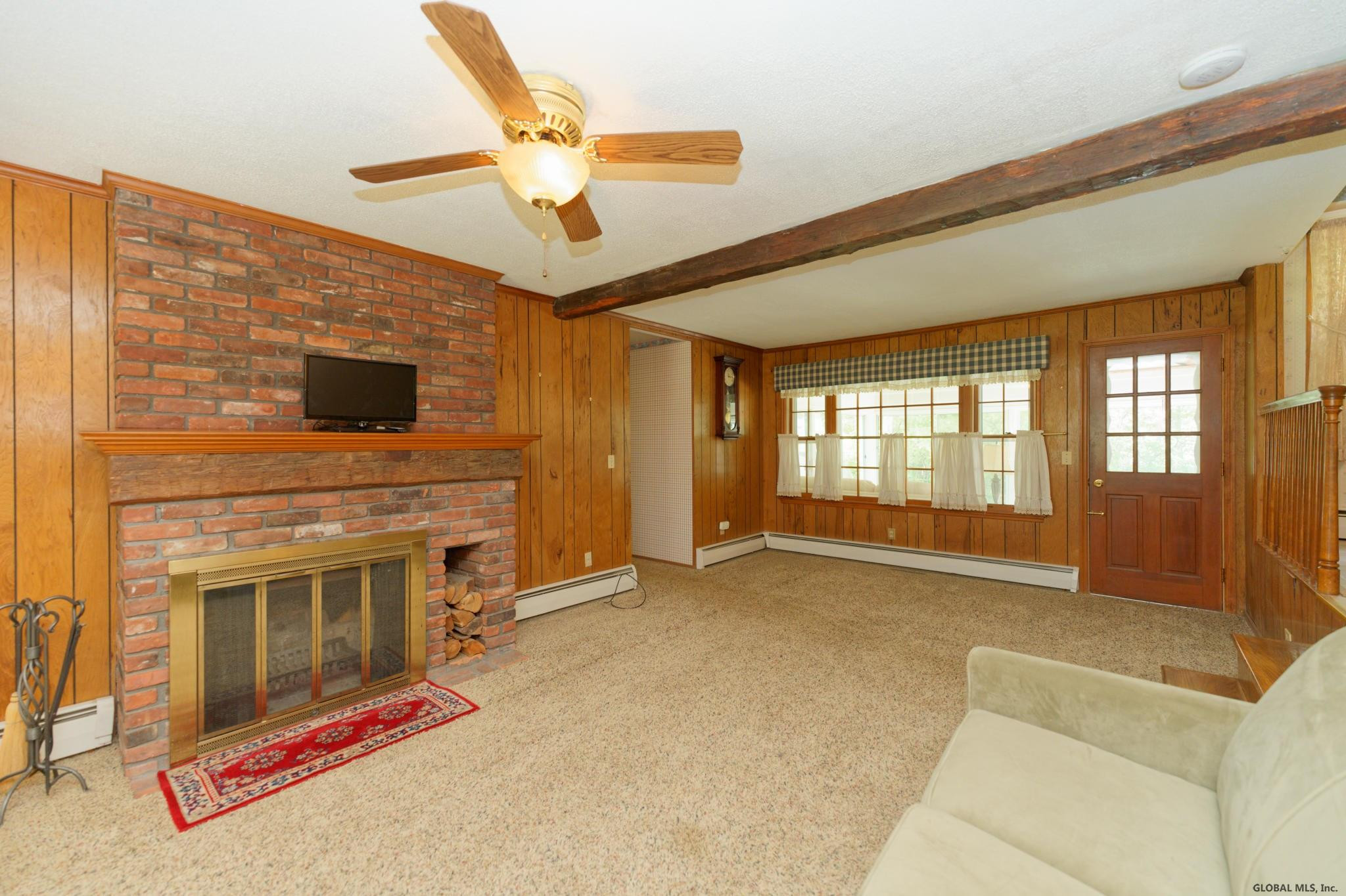 1346 Hawthorn Road Niskayuna, NY 12309 - Photo 8 of 60 Photo 8