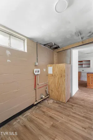 $165,000 | 6563 East Andrew Johnson Highway, Whitesburg, TN 37891